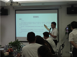 ���D�Ɏ���������